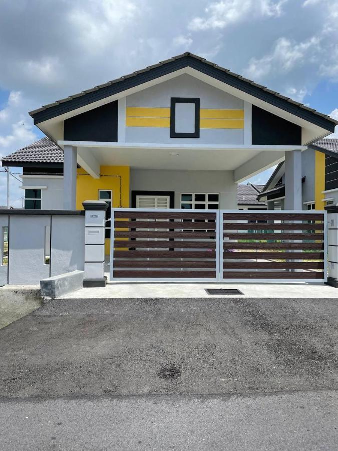 Bungalow Homestay Jasin Malacca Eksteriør billede